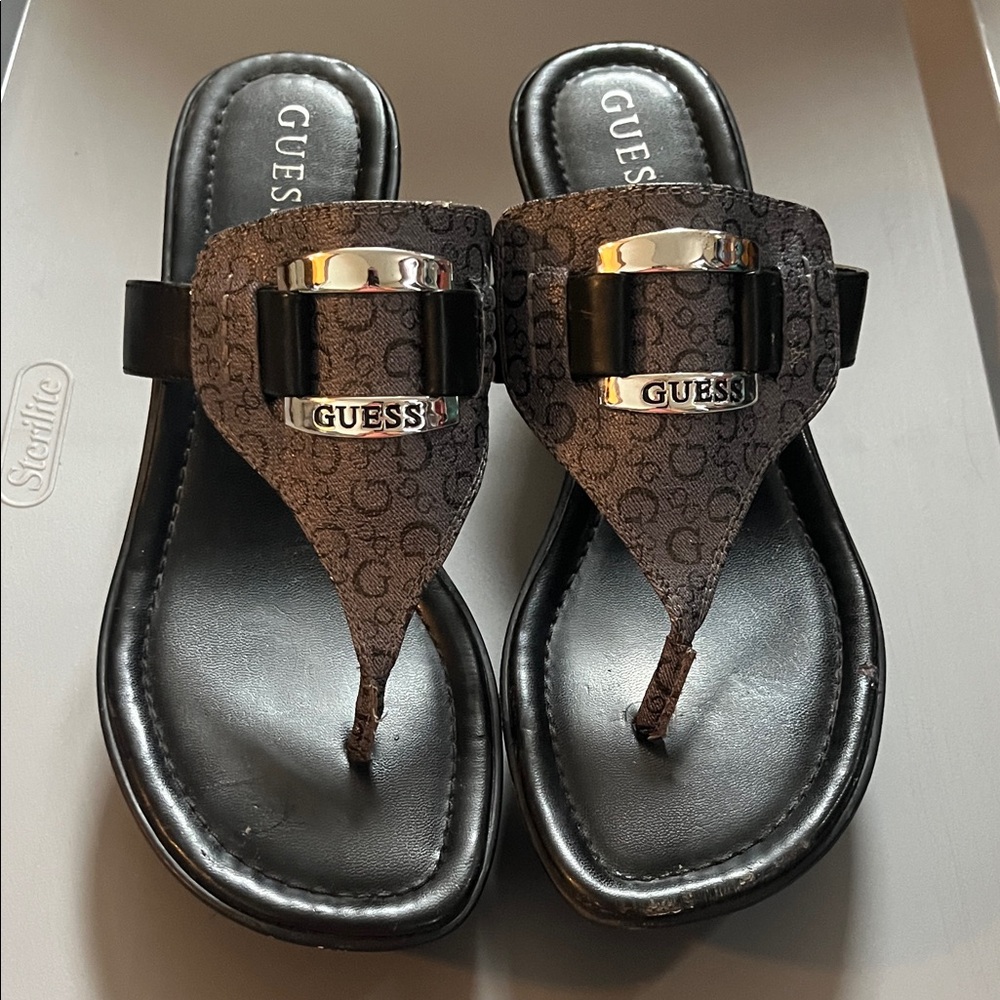 GUESS Black Sandals with Silver Buckle women’s 9 1/2